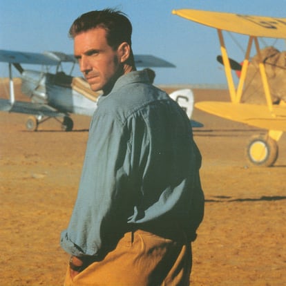 Ralph Fiennes como el conde Almásy en 'El paciente inglés'.