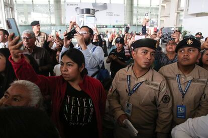 The relic of St. Jude Thaddeus arrive at the International Airport of Mexico City on a 90-day loan from the Vatican.