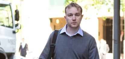 Tom Hayes, en mayo de 2015, acudiendo a los tribunales donde era juzgado.