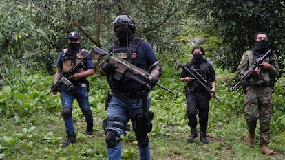 Members of a Jalisco Nueva Generación Cartel cell at a training camp in Michoacán state, 2022.