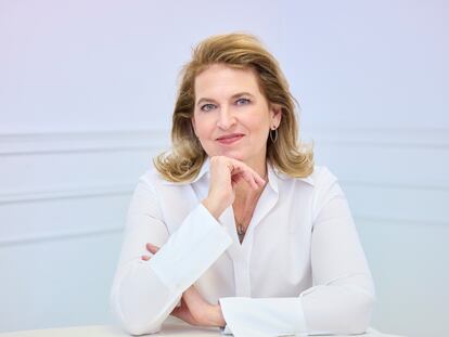 Odilo inicia una nueva etapa con el nombramiento de Sarah Harmon como directora general. Antes de su incorporación, ocupó el cargo de directora ejecutiva en Sngular, liderando la transformación y expansión del negocio. Previamente, fue directora de LinkedIn Talent Solutions para España y Portugal. Además, ha desempeñado distintos cargos de liderazgo en Microsoft Ibérica, incluyendo el lanzamiento global de Microsoft Office 365.