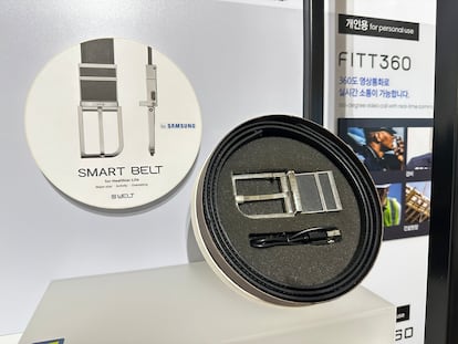 A smart belt developed by South Korean startup Belt.