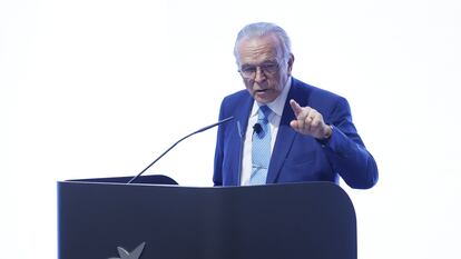 El presidente de CriteriaCaixa, Isidro Fainé, durante la presentación del plan estratégico 2025-2030, en junio de 2024.